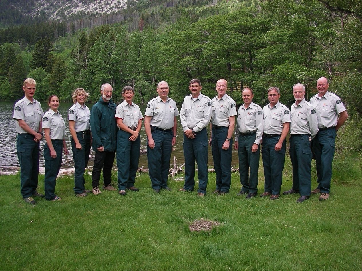 2007 Waterton Resource Conservation group photo: Jon Stuart-Smith, Barb Johnston, Mary Coleman, Peter Achuff, Cyndi Smith, Bill Dolan, Randall Schwanke, Edwin Knox, Derek Tilson, Brent Kozachenko, Rob Watt and Bill Thorpe. 